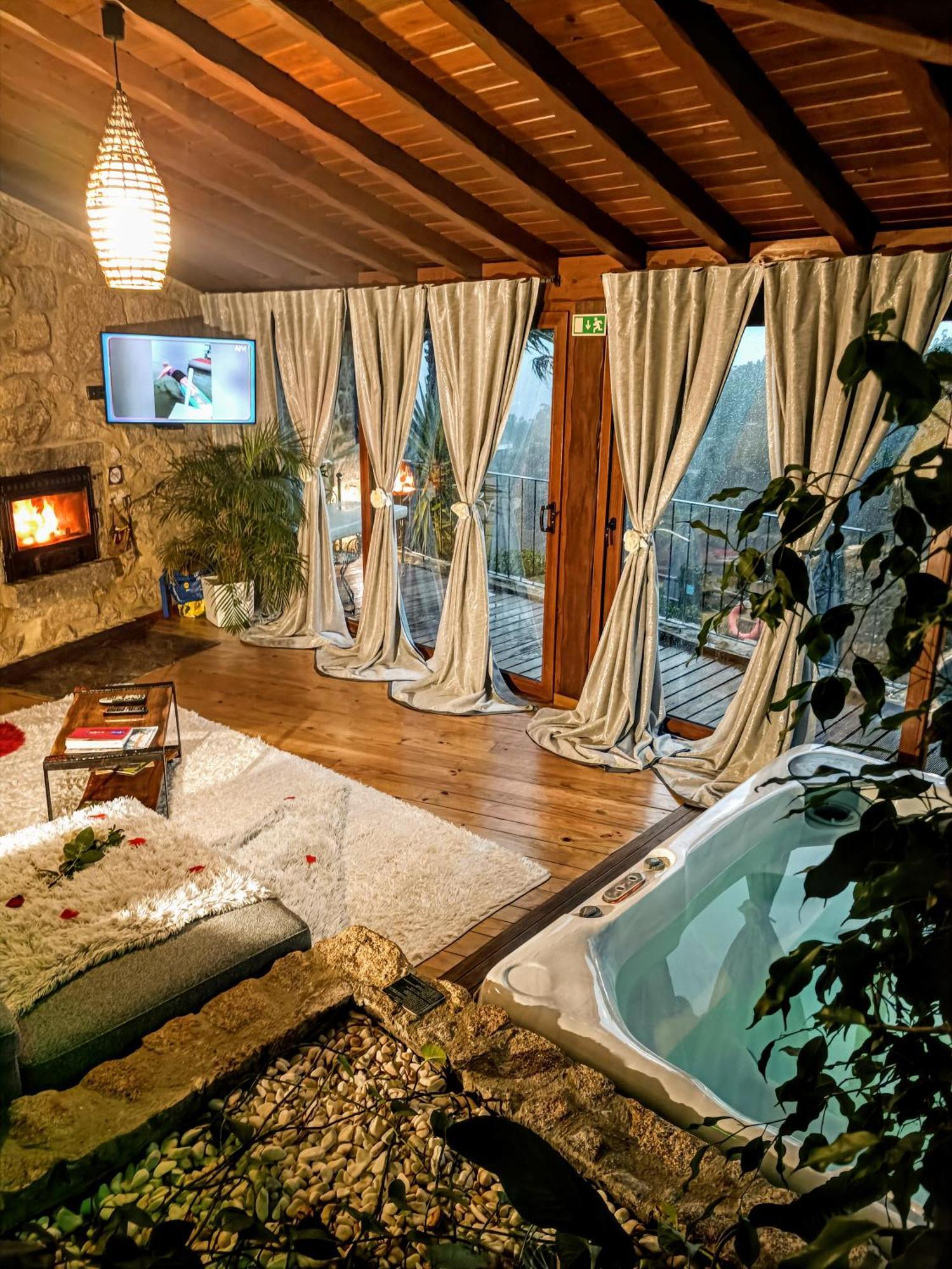 Hotel Casa Favo De Mel - Jacuzzi Privado & Lareira - Piscina Arcos de Valdevez Exteriér fotografie